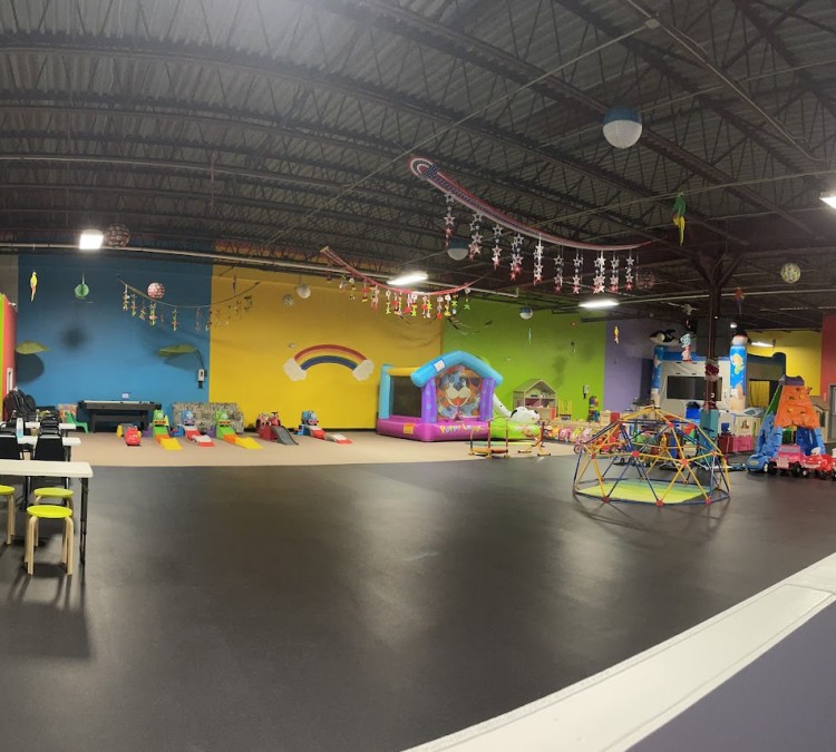 childrens-world-indoor-playground-photo